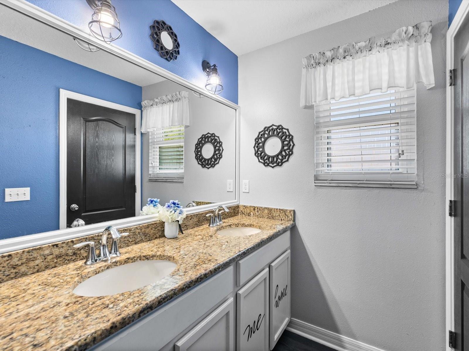 11695 CRESTRIDGE LOOP — photo 27
