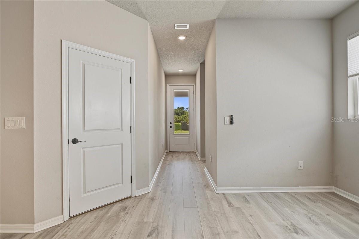 6026 GOLDEN NETTLE DR — photo 30