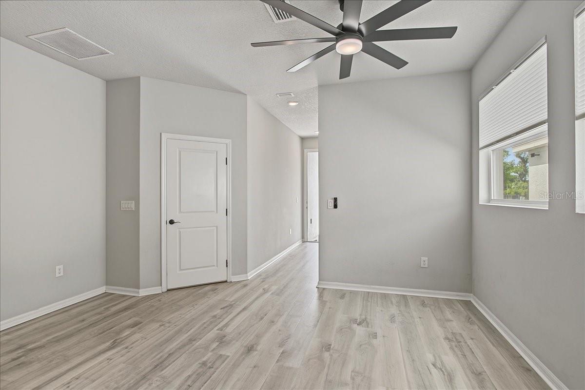 6026 GOLDEN NETTLE DR — photo 31