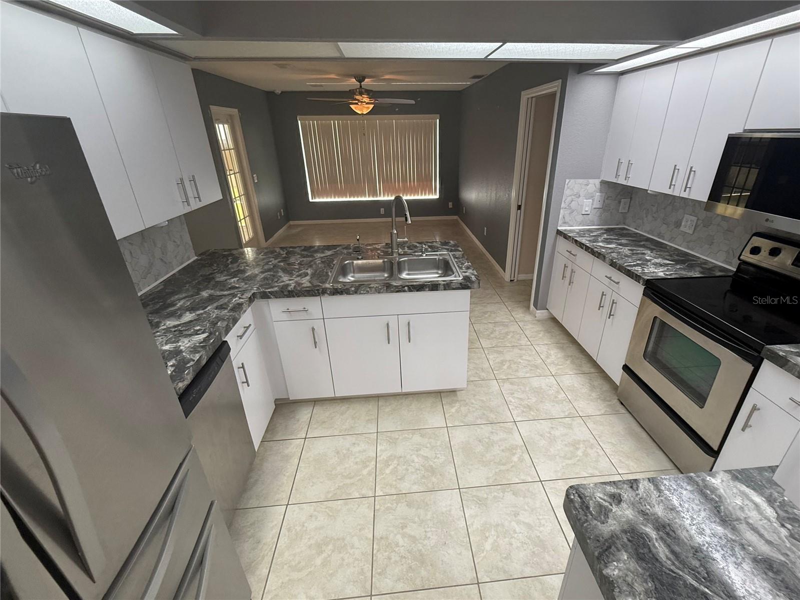 4055 ALLURE LN — photo 5