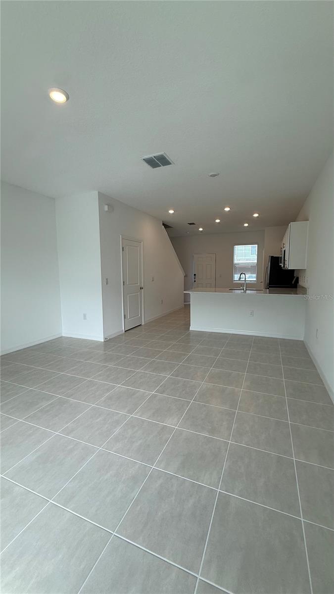 10645 ORBIT TER — photo 4