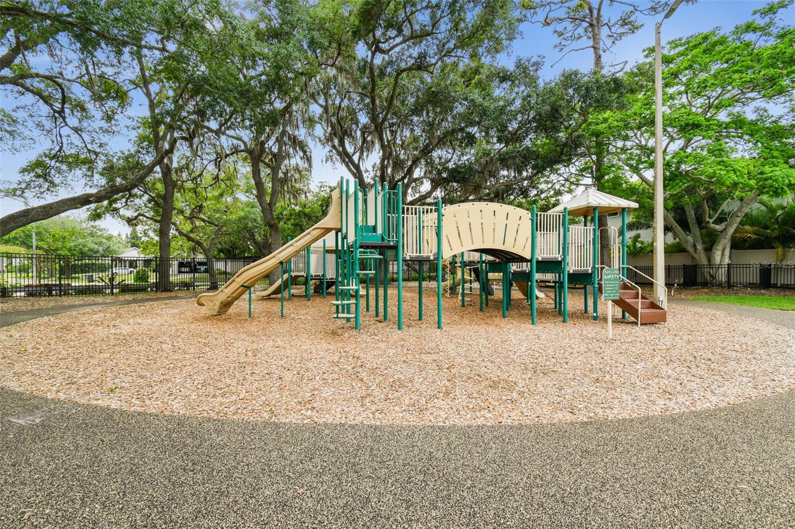 3306 NAKORA DR — photo 50