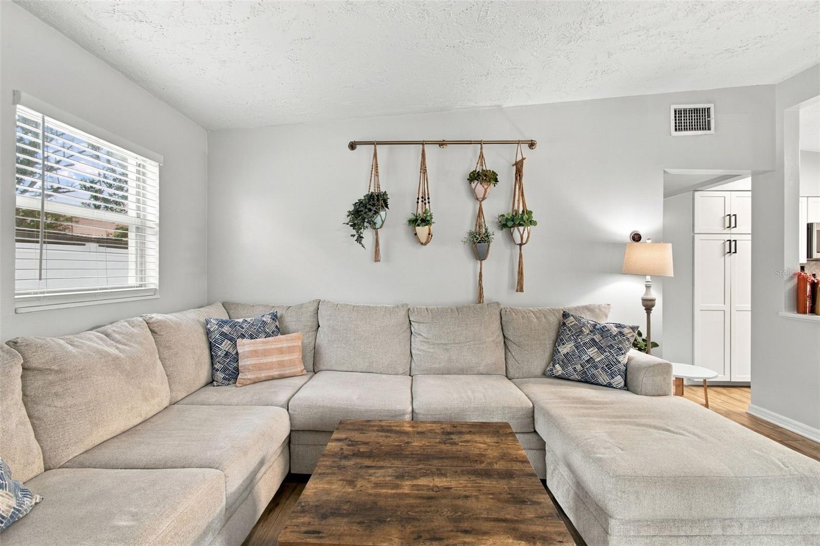 3306 NAKORA DR — photo 5