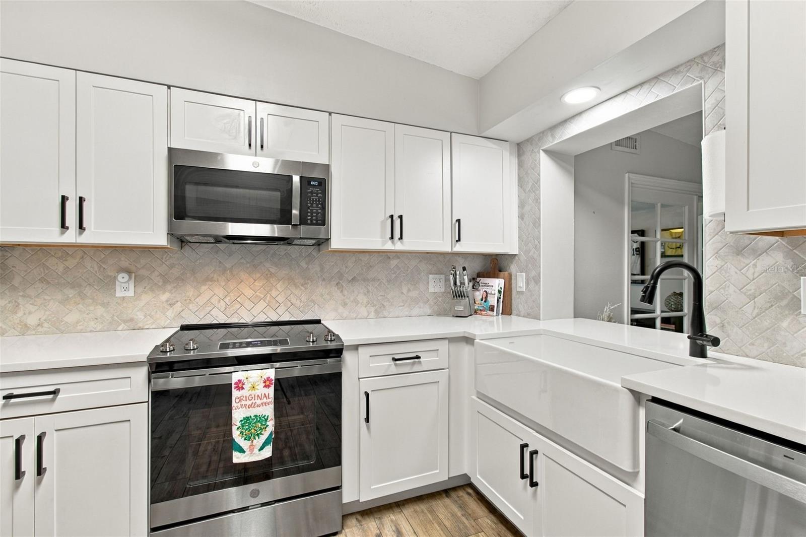 3306 NAKORA DR — photo 8