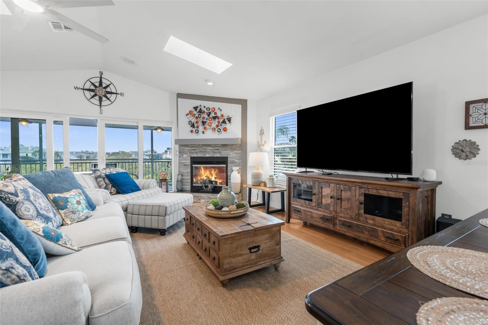 6029 BAYWAY CT — photo 8