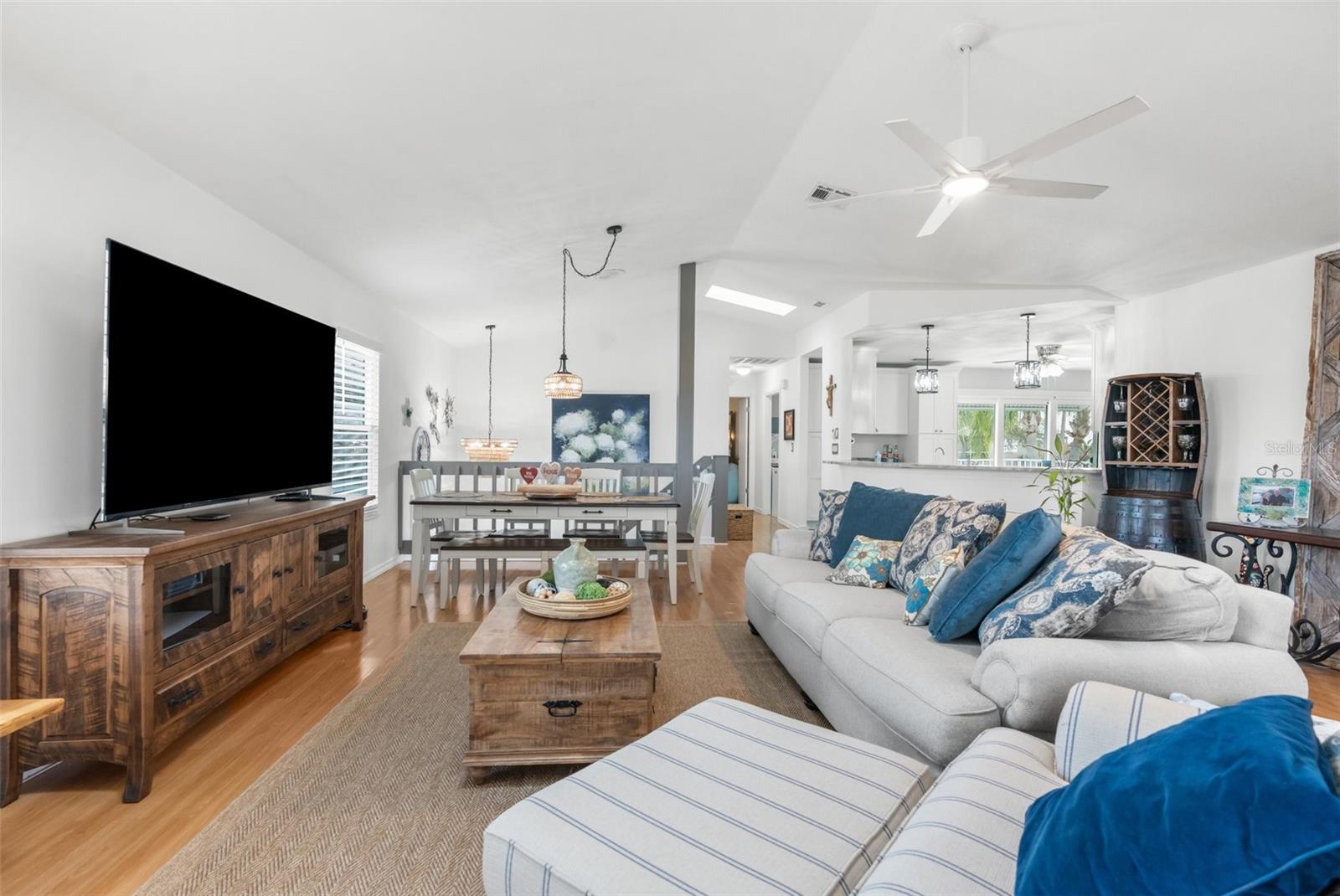 6029 BAYWAY CT — photo 11