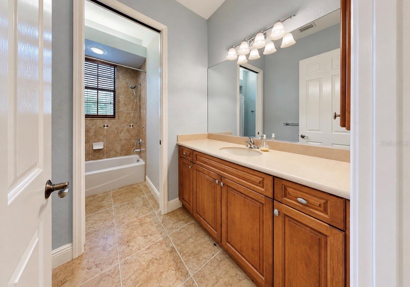 5408 TYBEE ISLAND DR — photo 51
