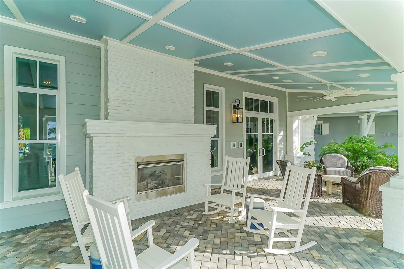 4716 FOXTAIL DR — photo 37
