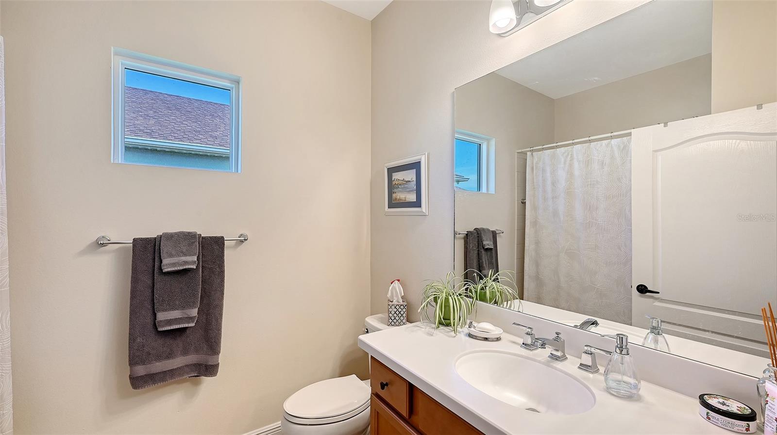 4716 FOXTAIL DR — photo 22
