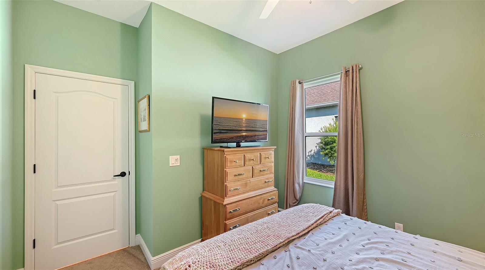 4716 FOXTAIL DR — photo 19
