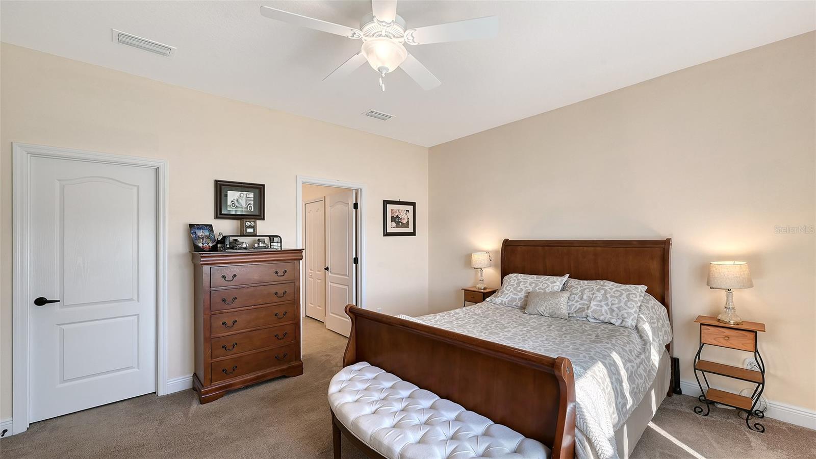 4716 FOXTAIL DR — photo 15