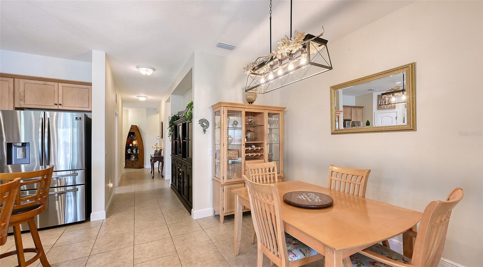 4716 FOXTAIL DR — photo 10