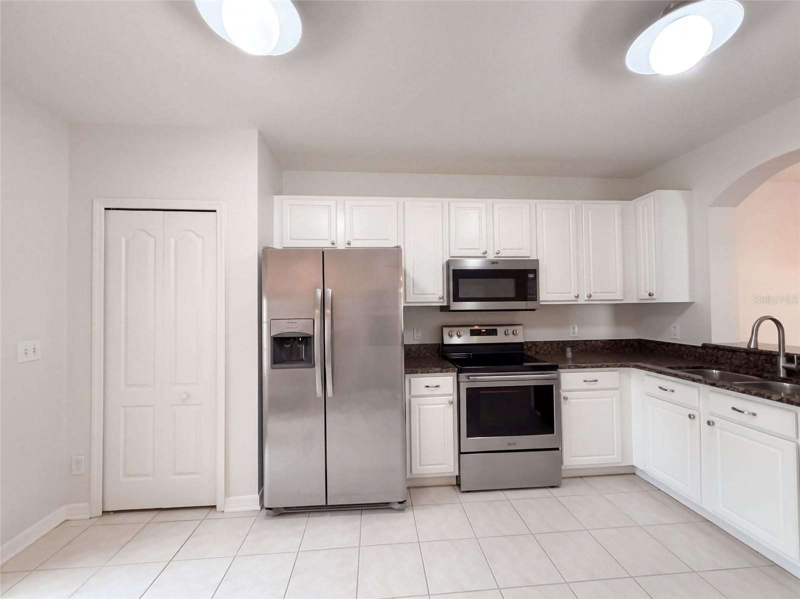 16315 SWAN VIEW CIR — photo 5