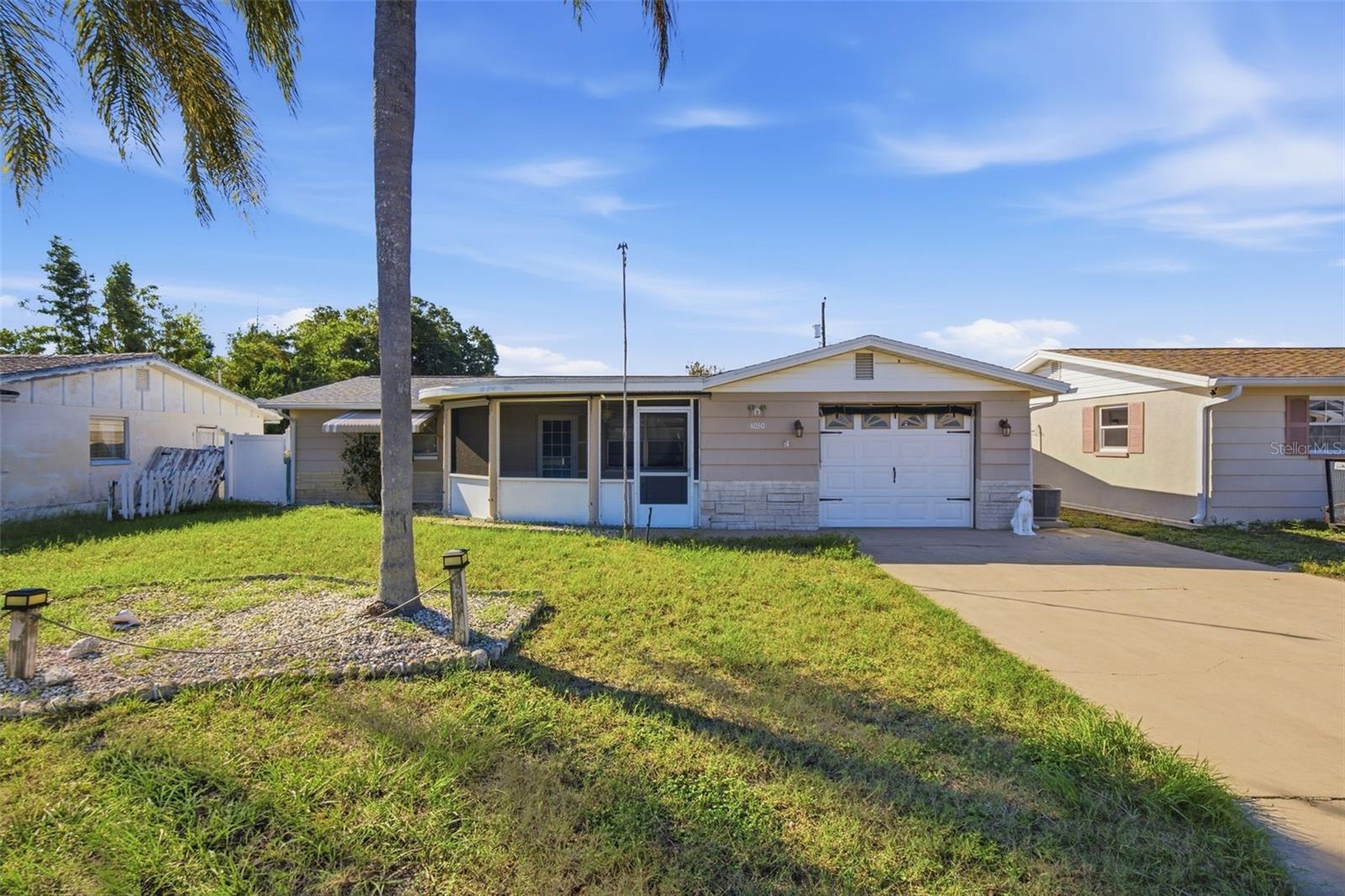 4030 CLUSTER DR — photo 2