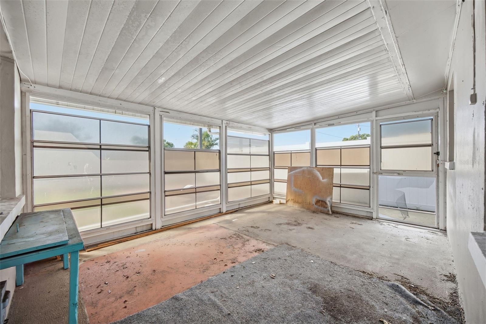 4030 CLUSTER DR — photo 26