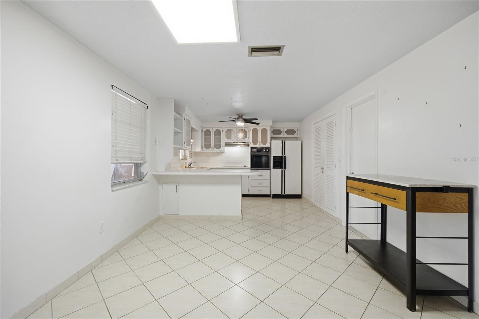 4030 CLUSTER DR — photo 11