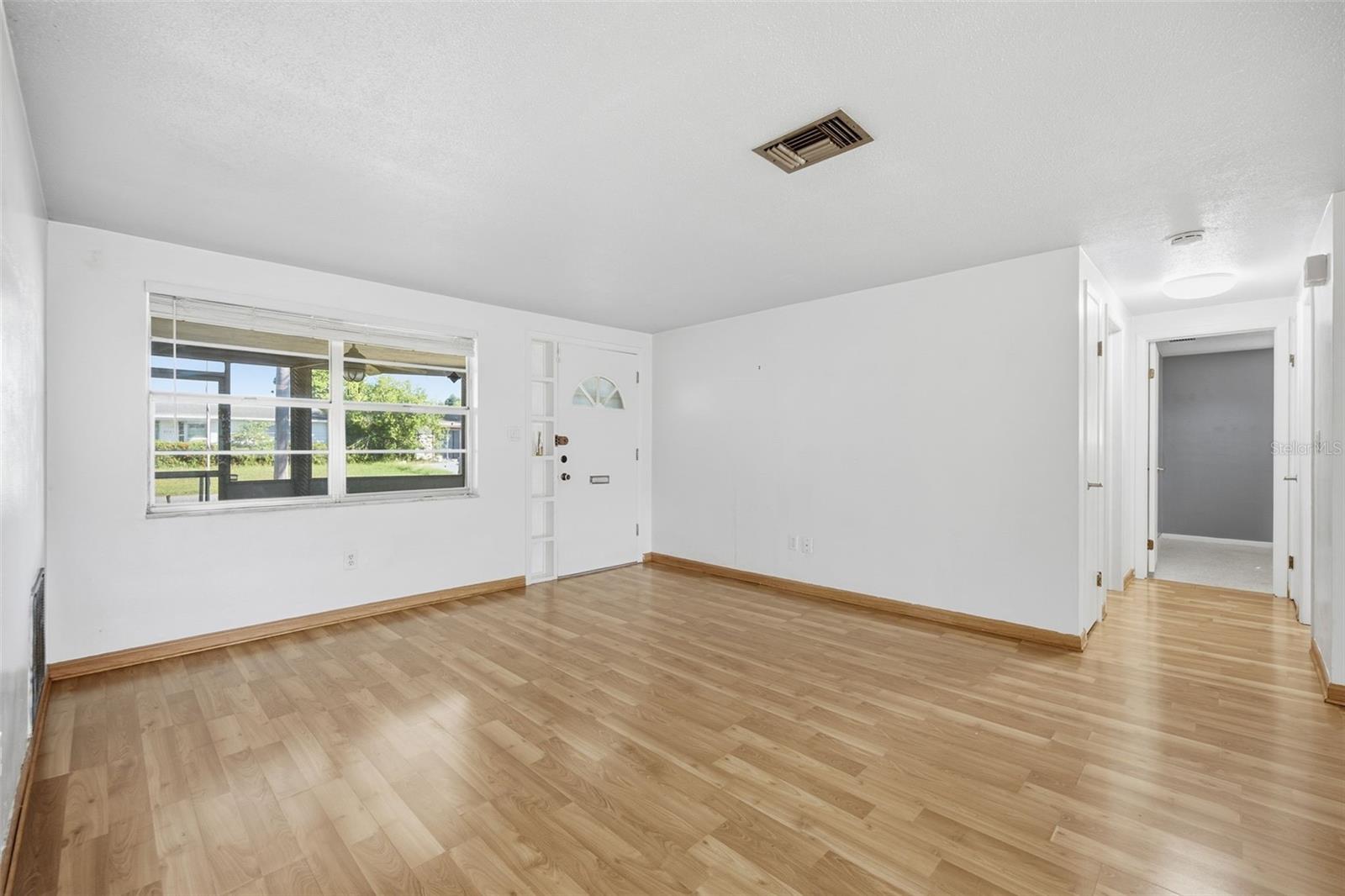 4030 CLUSTER DR — photo 7