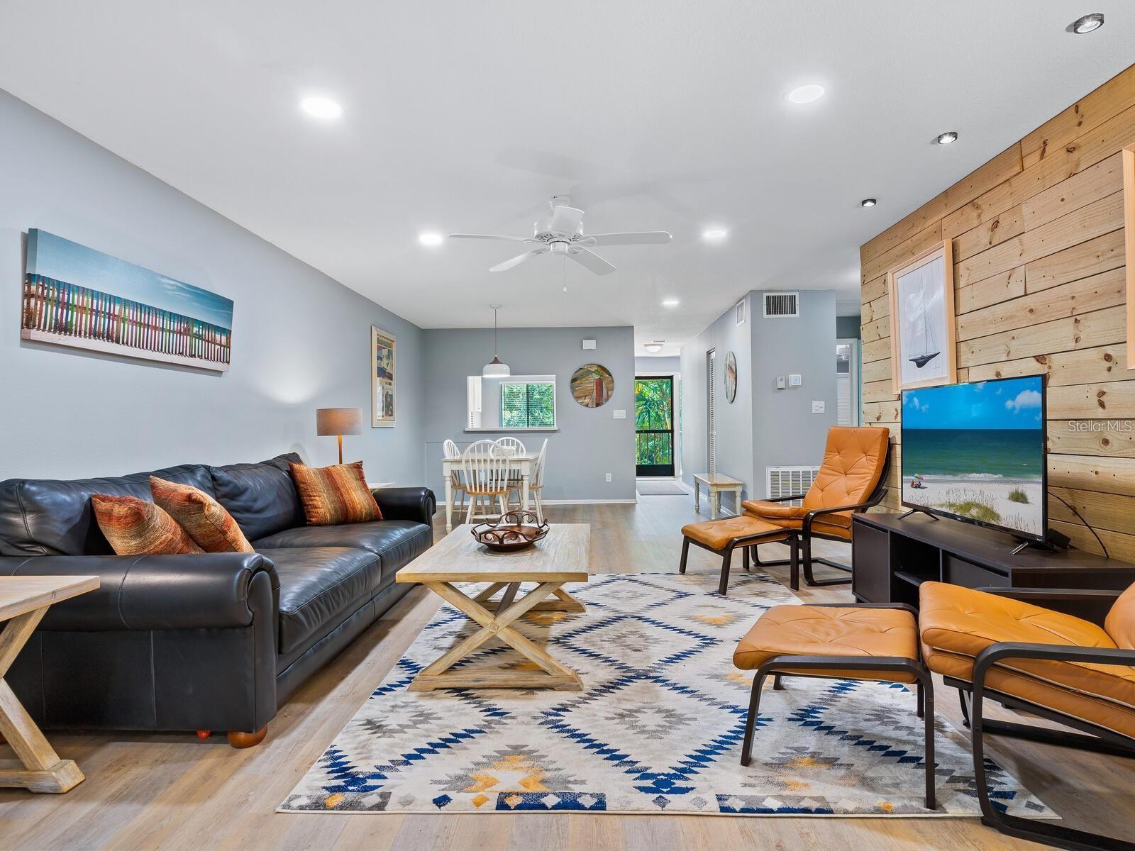3904 MOURNING DOVE DR #228 — photo 3