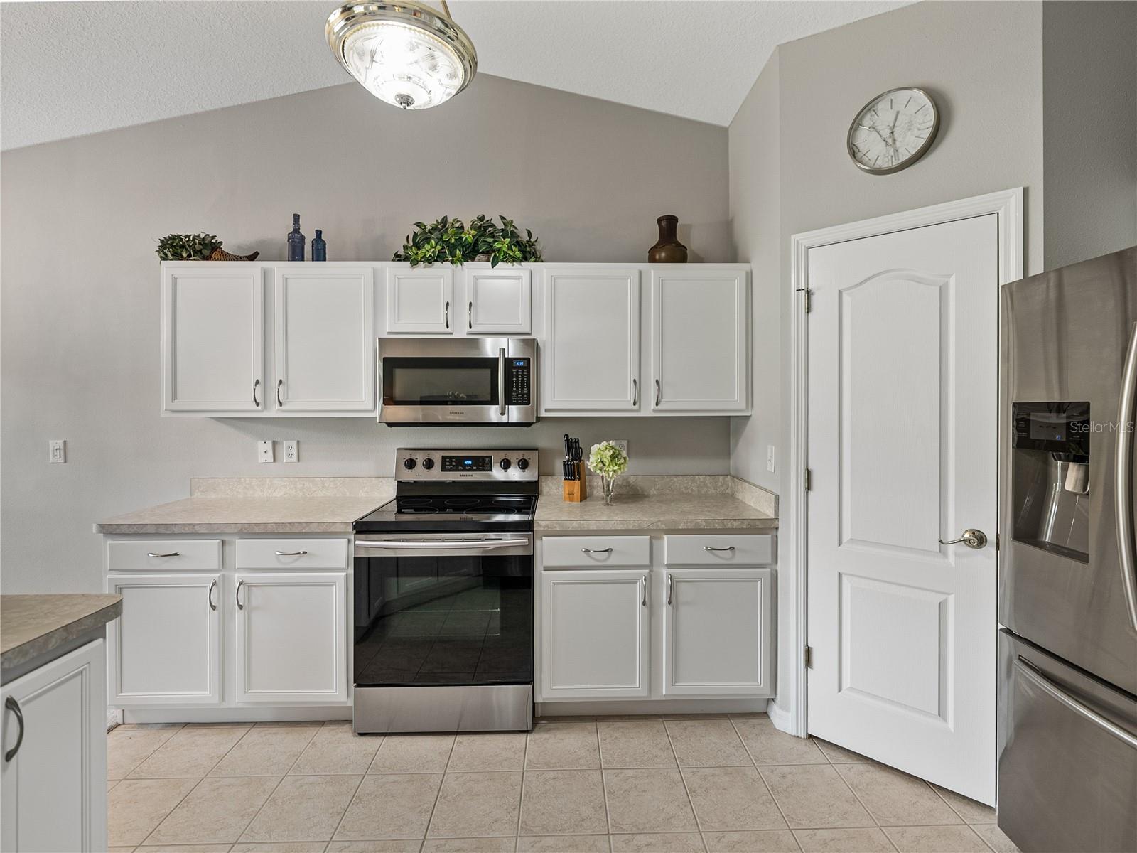 10306 CHATUGE DR — photo 19