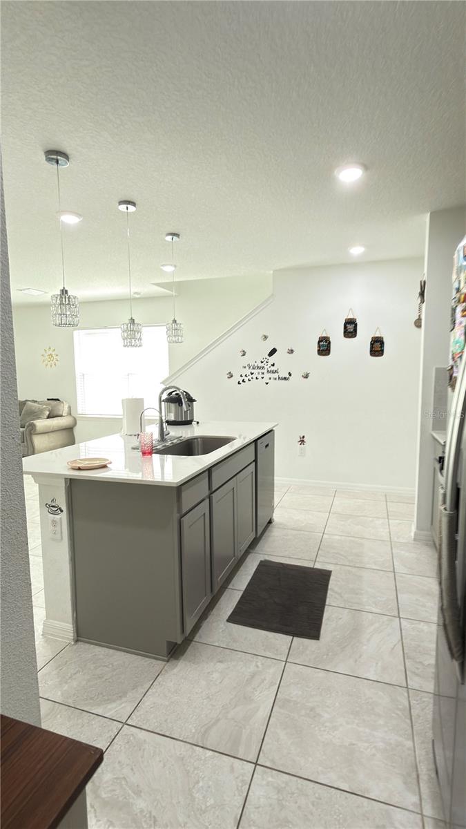 20704 BALSAM HILL RD — photo 7