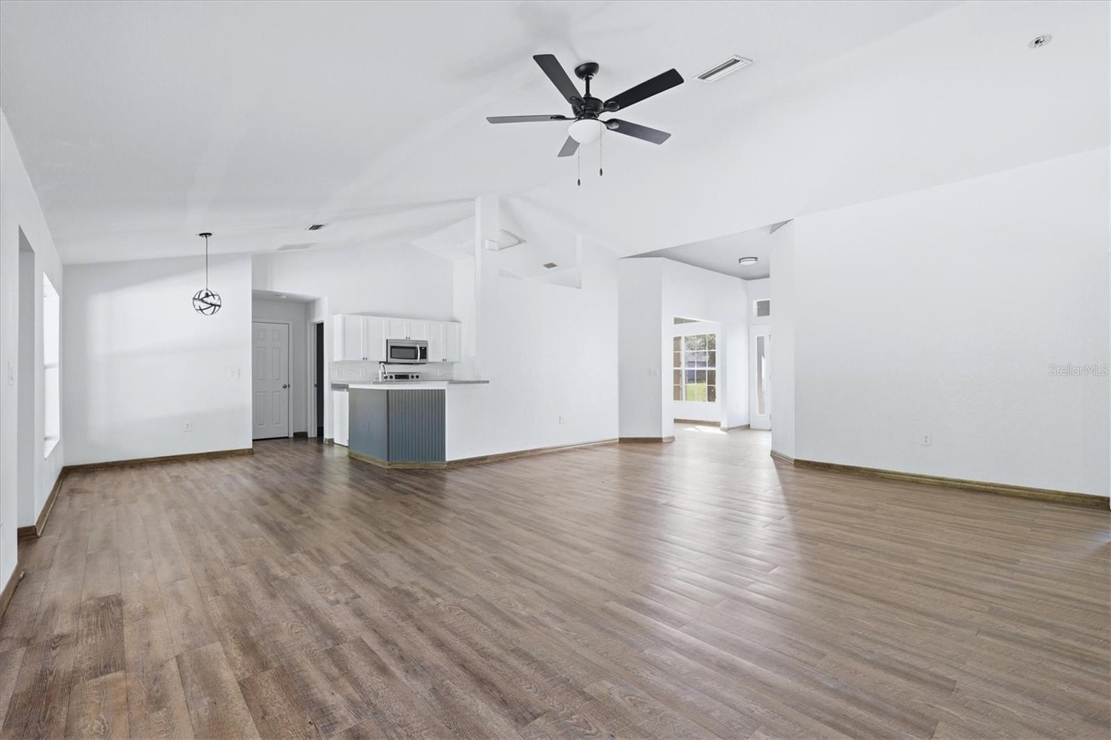7838 TARABILLA AVE — photo 11