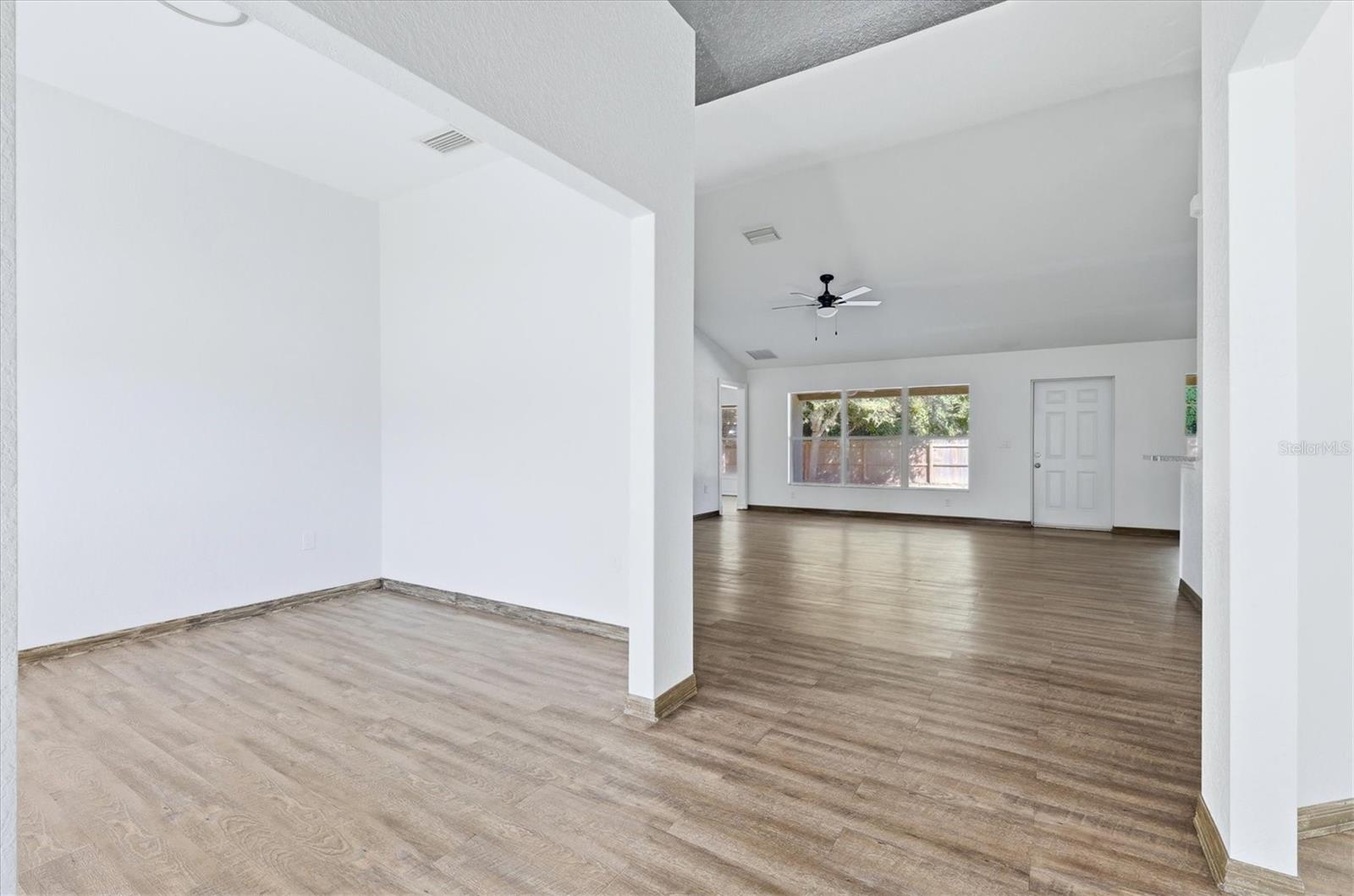 7838 TARABILLA AVE — photo 28