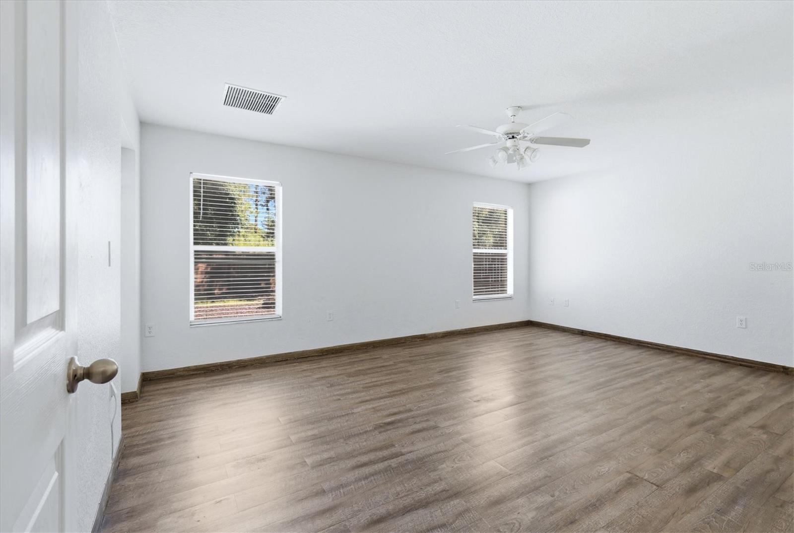 7838 TARABILLA AVE — photo 19