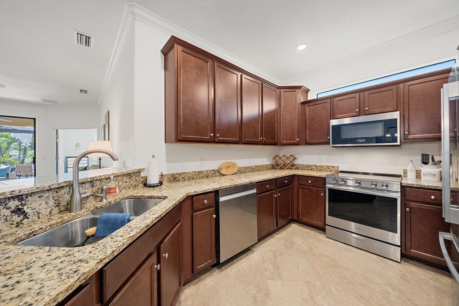 12619 GARIBALDI LN — photo 5