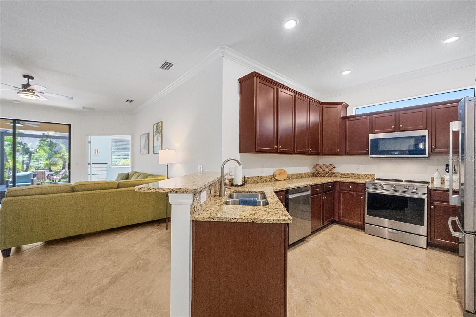 12619 GARIBALDI LN — photo 3