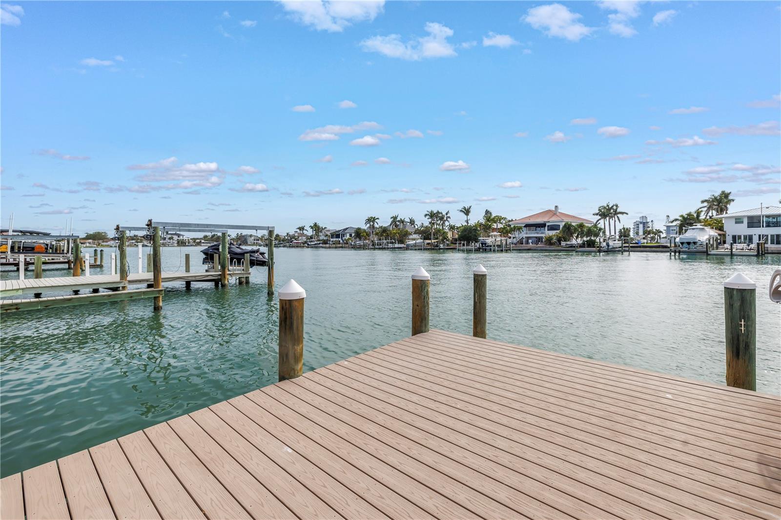10128 YACHT CLUB DR — photo 59