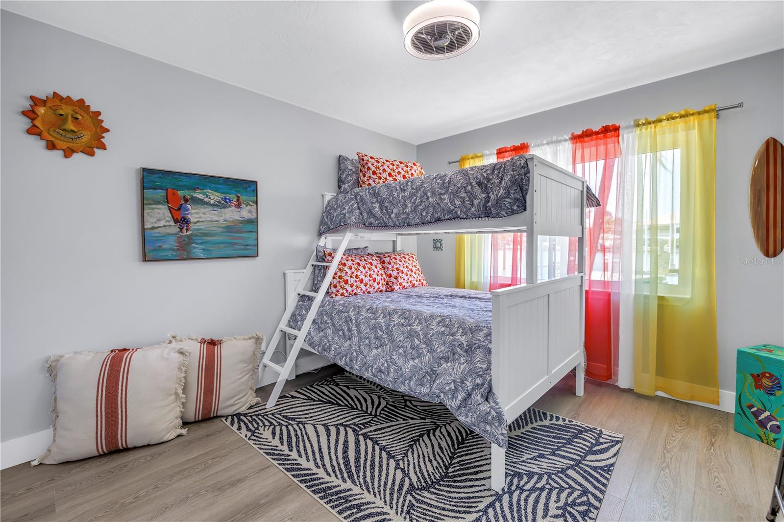 10128 YACHT CLUB DR — photo 36
