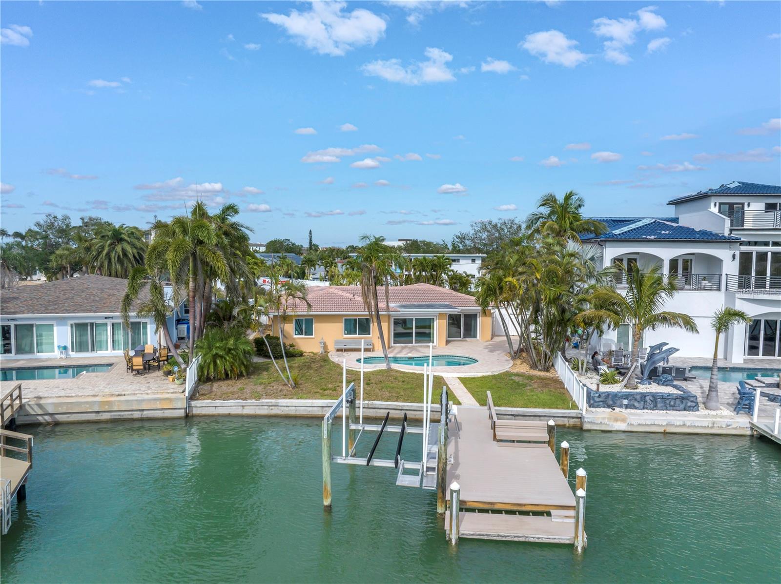 10128 YACHT CLUB DR — photo 80