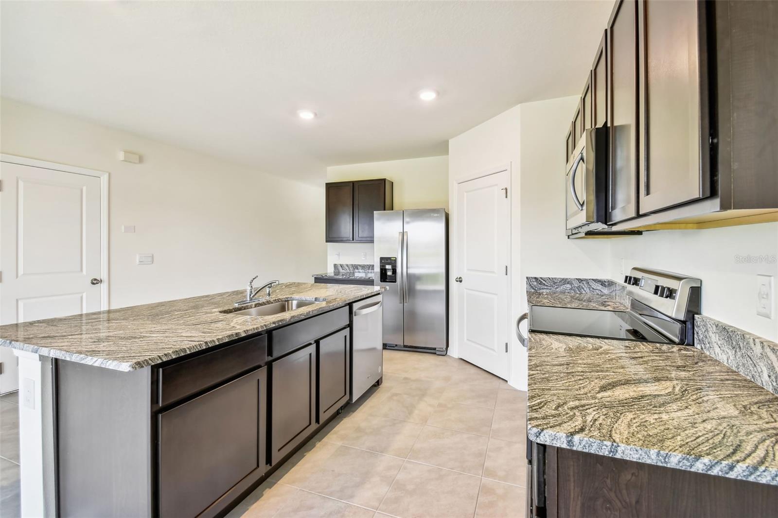 2774 COMMON FIG RUN — photo 6