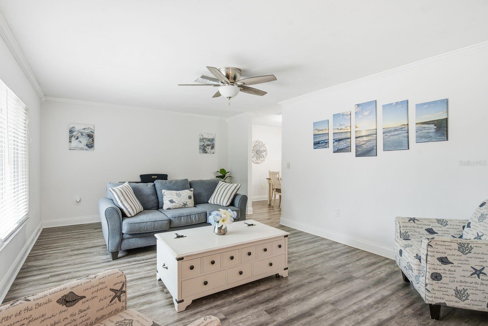 2447 GROVE RIDGE DR — photo 3