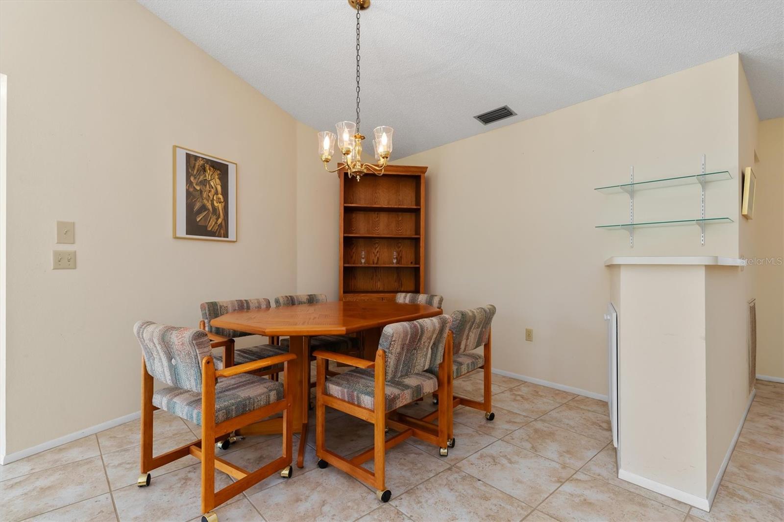 602 DOGWOOD AVE — photo 13