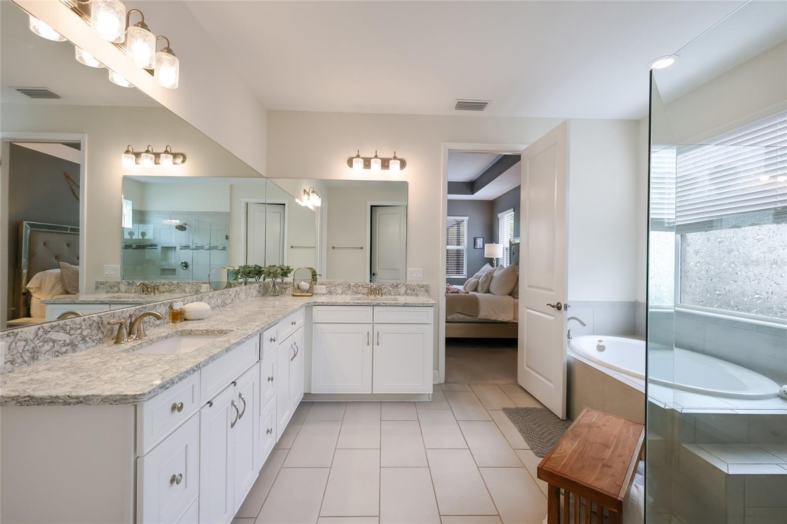2210 WOODLEAF HAMMOCK CT — photo 35