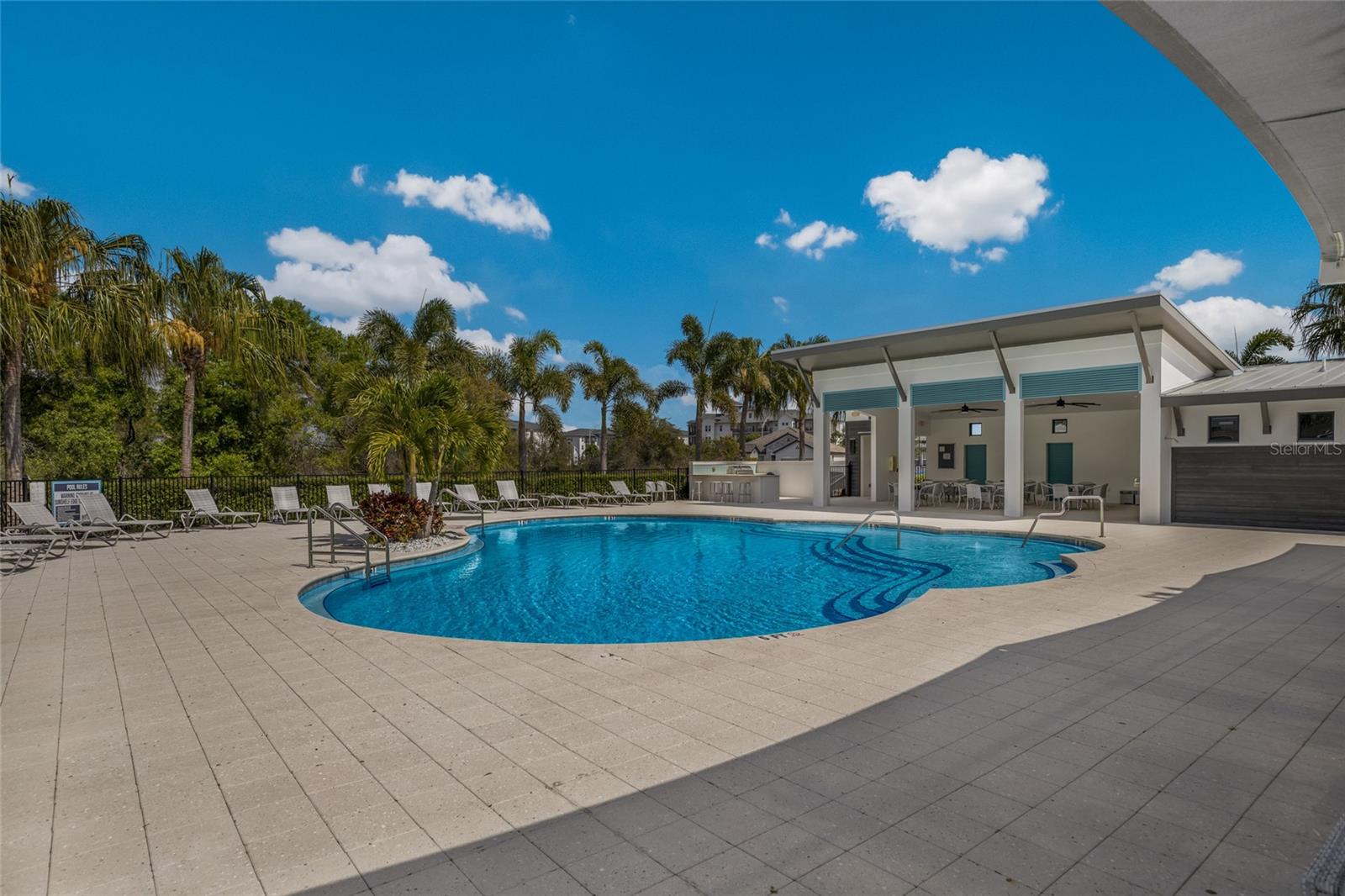 2210 WOODLEAF HAMMOCK CT — photo 86