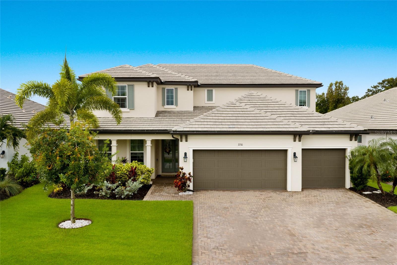 2210 WOODLEAF HAMMOCK CT — photo 2