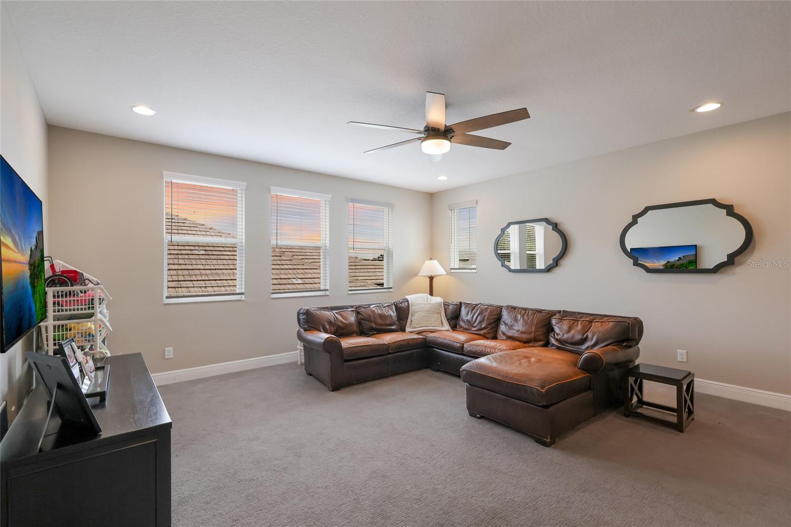 2210 WOODLEAF HAMMOCK CT — photo 48