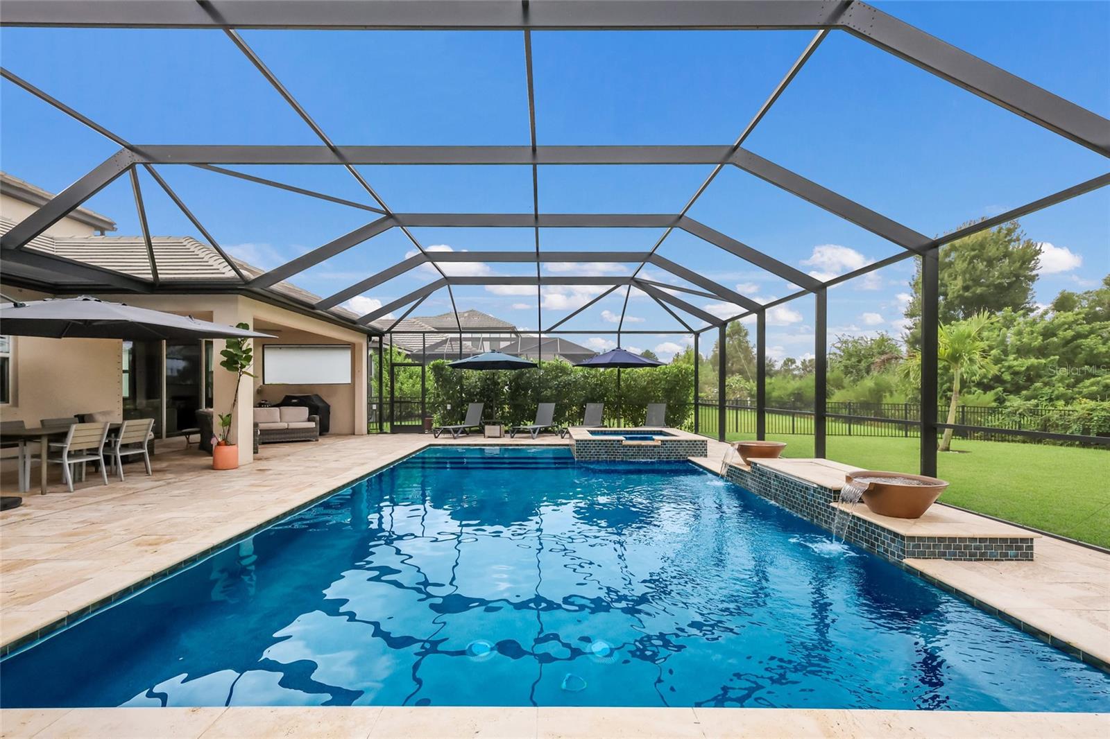 2210 WOODLEAF HAMMOCK CT — photo 41