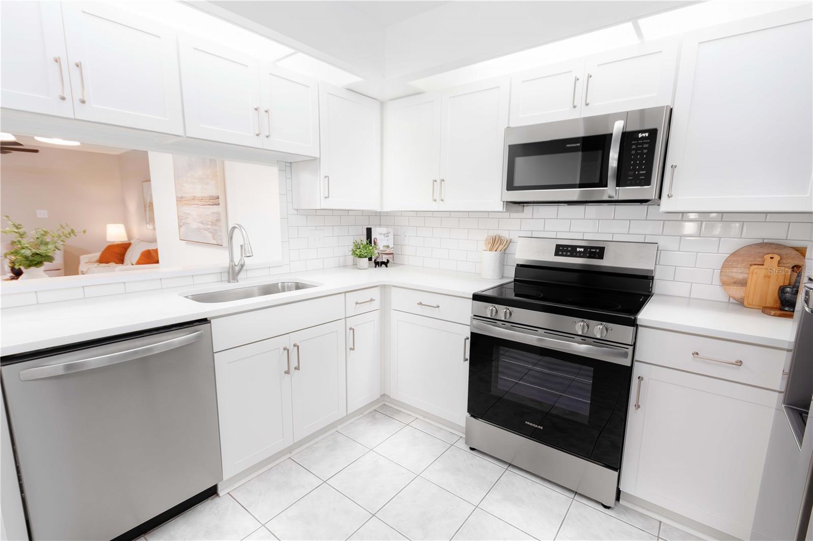 2700 NEBRASKA AVE #2-205 — photo 4