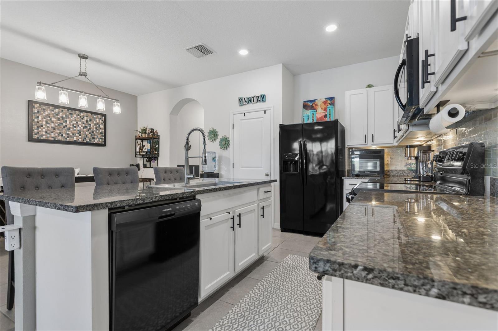 2838 SUNCOAST BLEND DR — photo 7