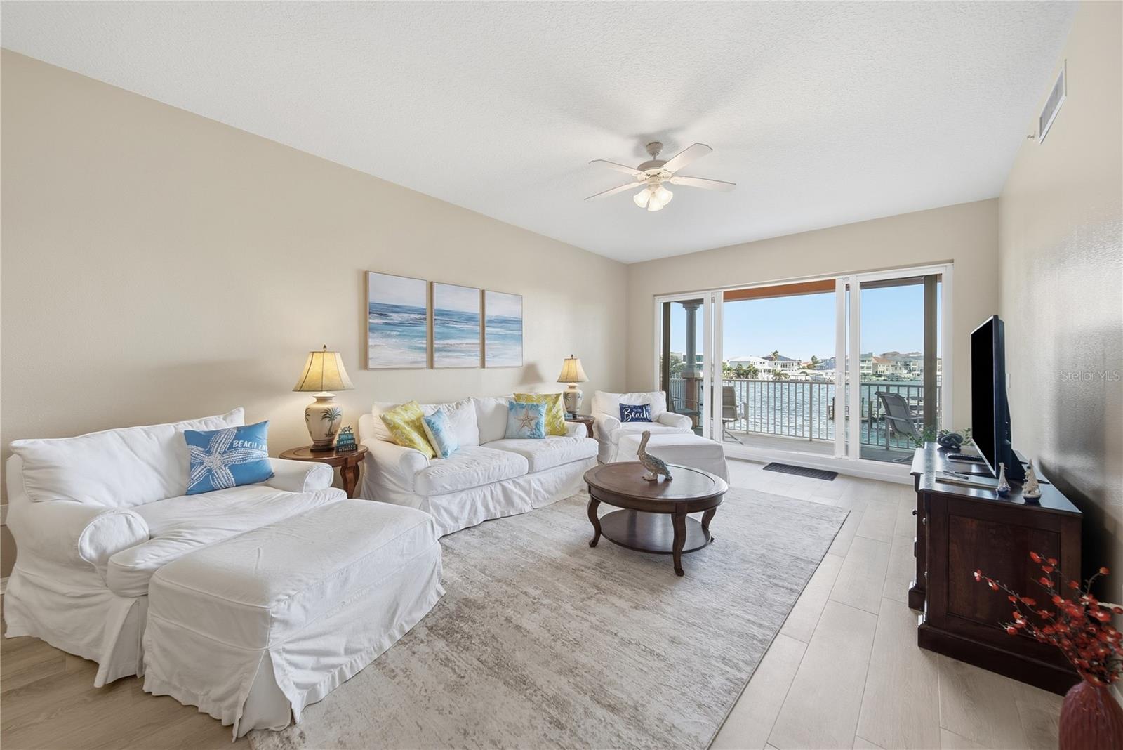 530 S GULFVIEW BLVD #203 — photo 8