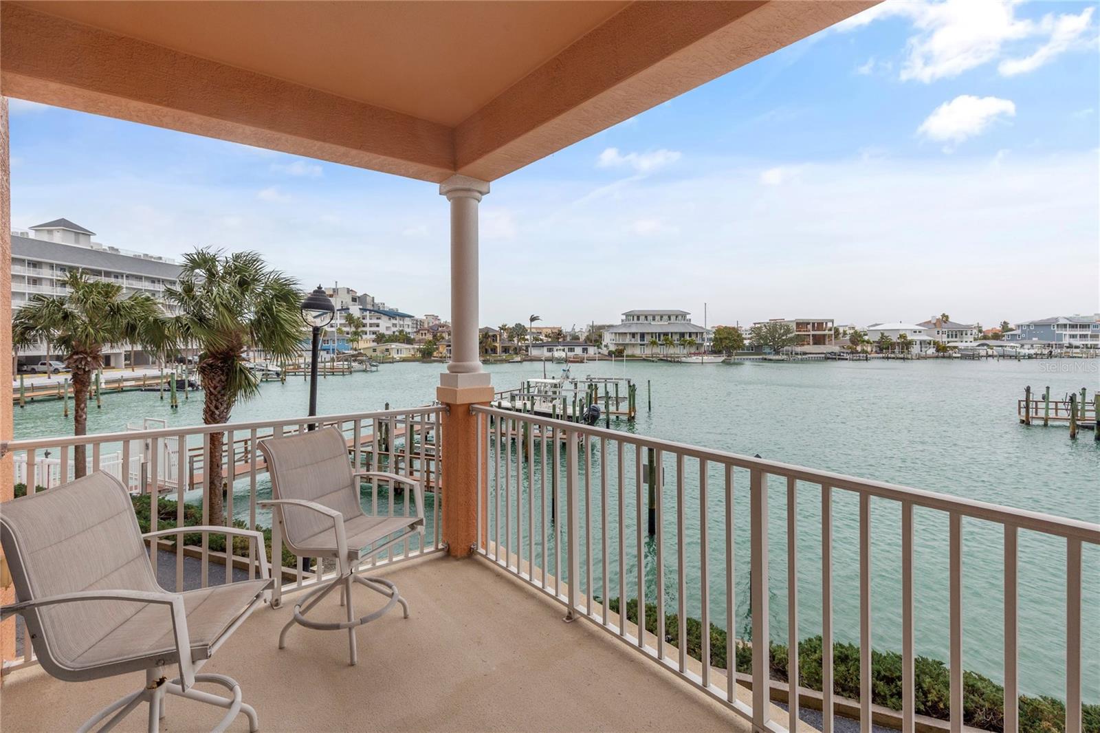 530 S GULFVIEW BLVD #203 — photo 31