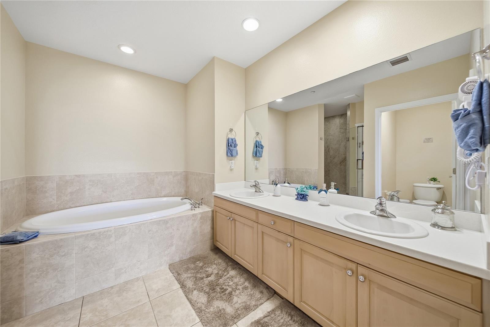 530 S GULFVIEW BLVD #203 — photo 19
