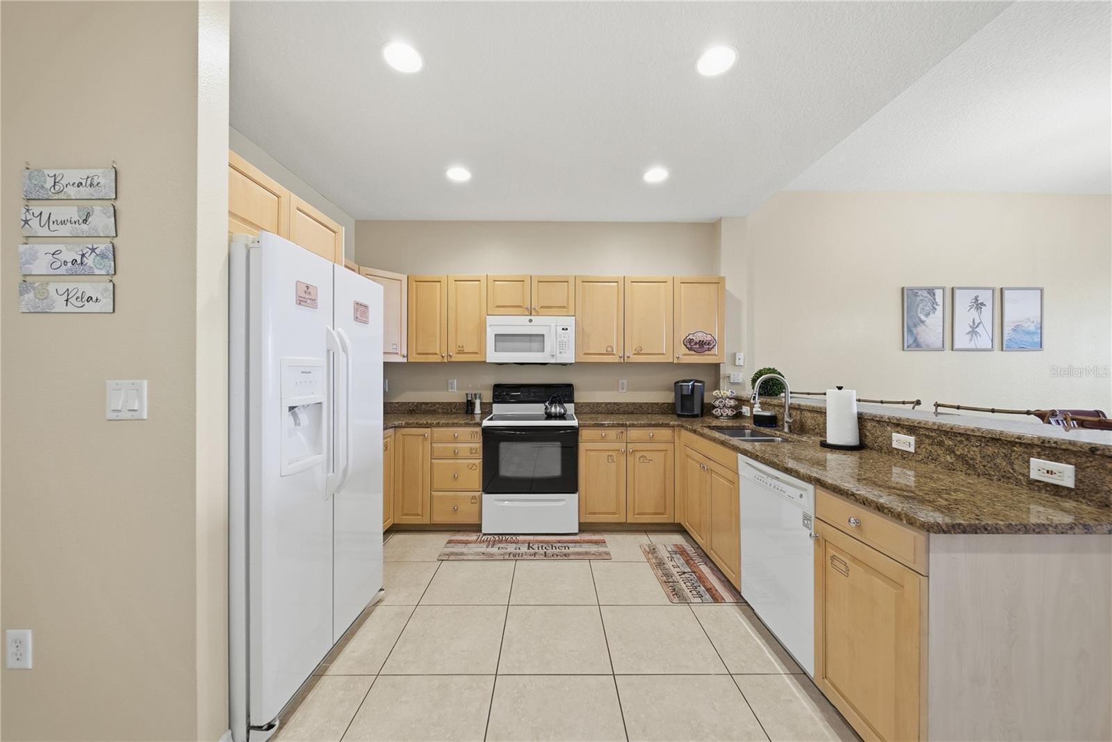 530 S GULFVIEW BLVD #203 — photo 14
