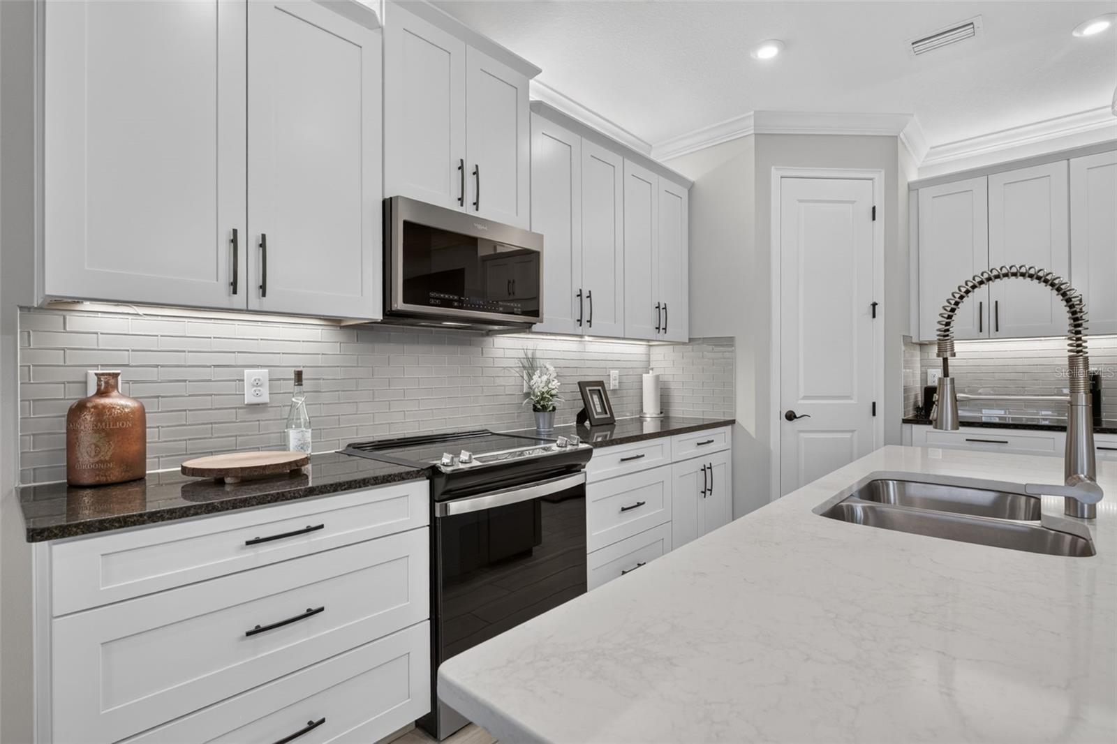 11802 SISTINE LN — photo 15