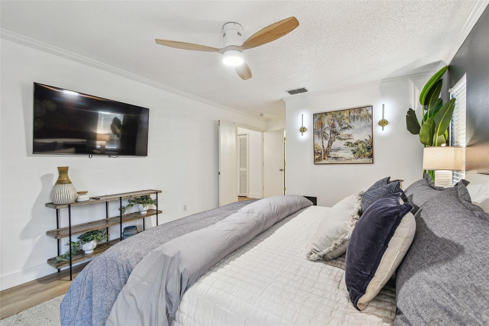 380 FERNSHIRE CT — photo 14