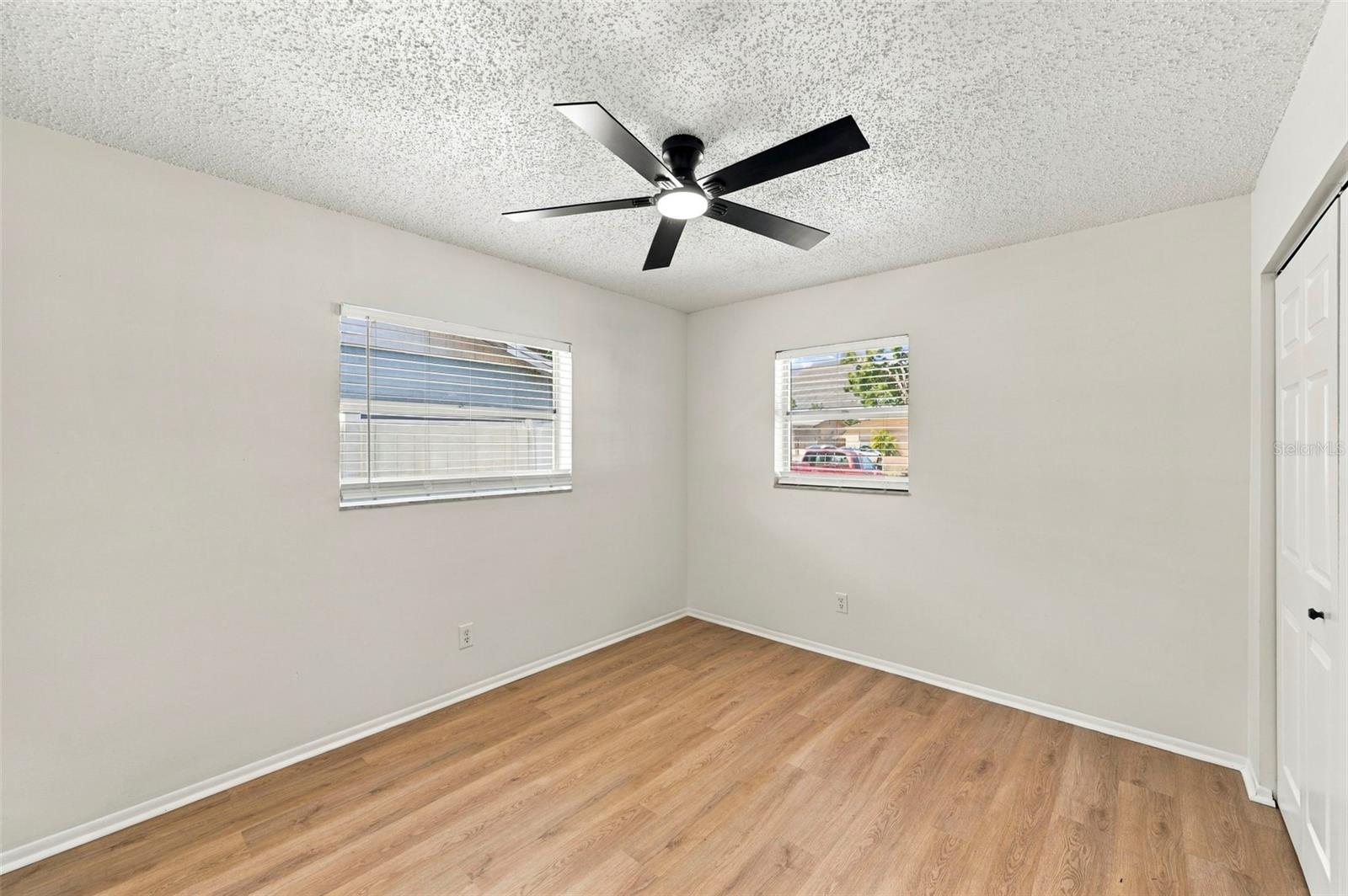 8168 82ND AVE — photo 20