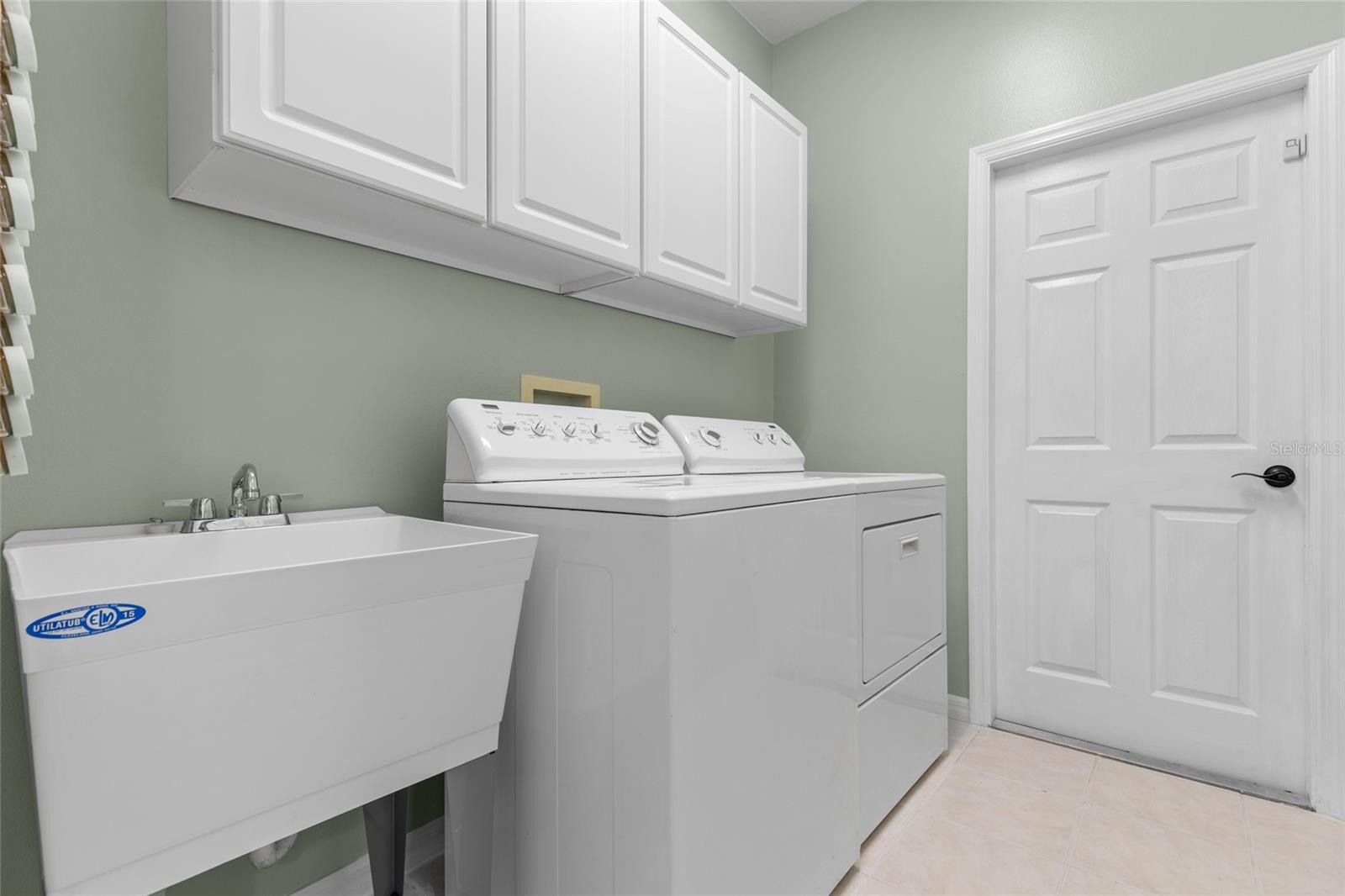 8103 SANGUINELLI RD — photo 22